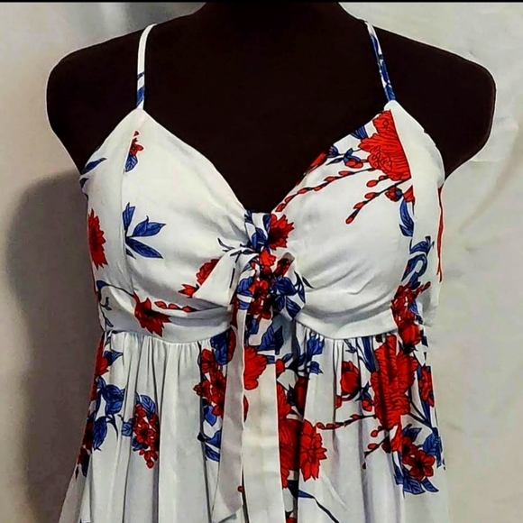 No Boundaries Tops - Cute Tank!